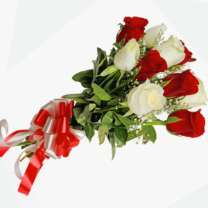 10 Red and White Roses Mix Bouquet